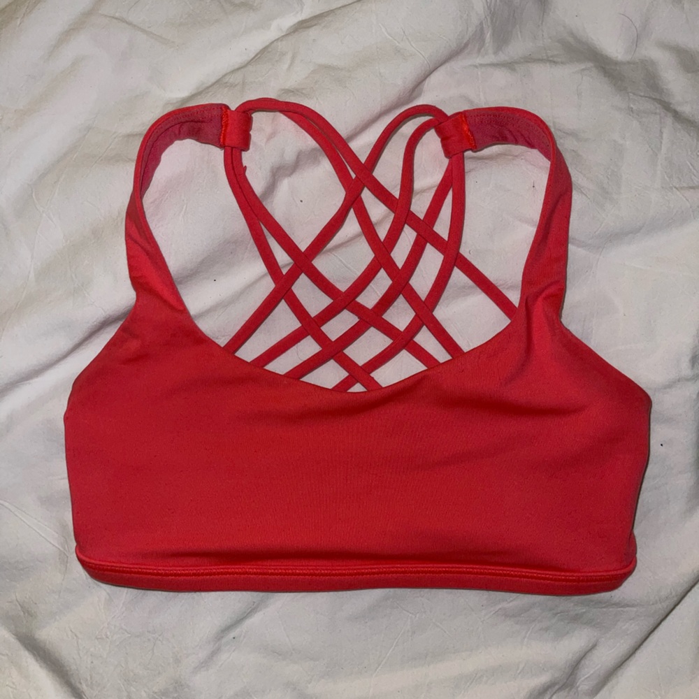 lululemon sports bra coral color